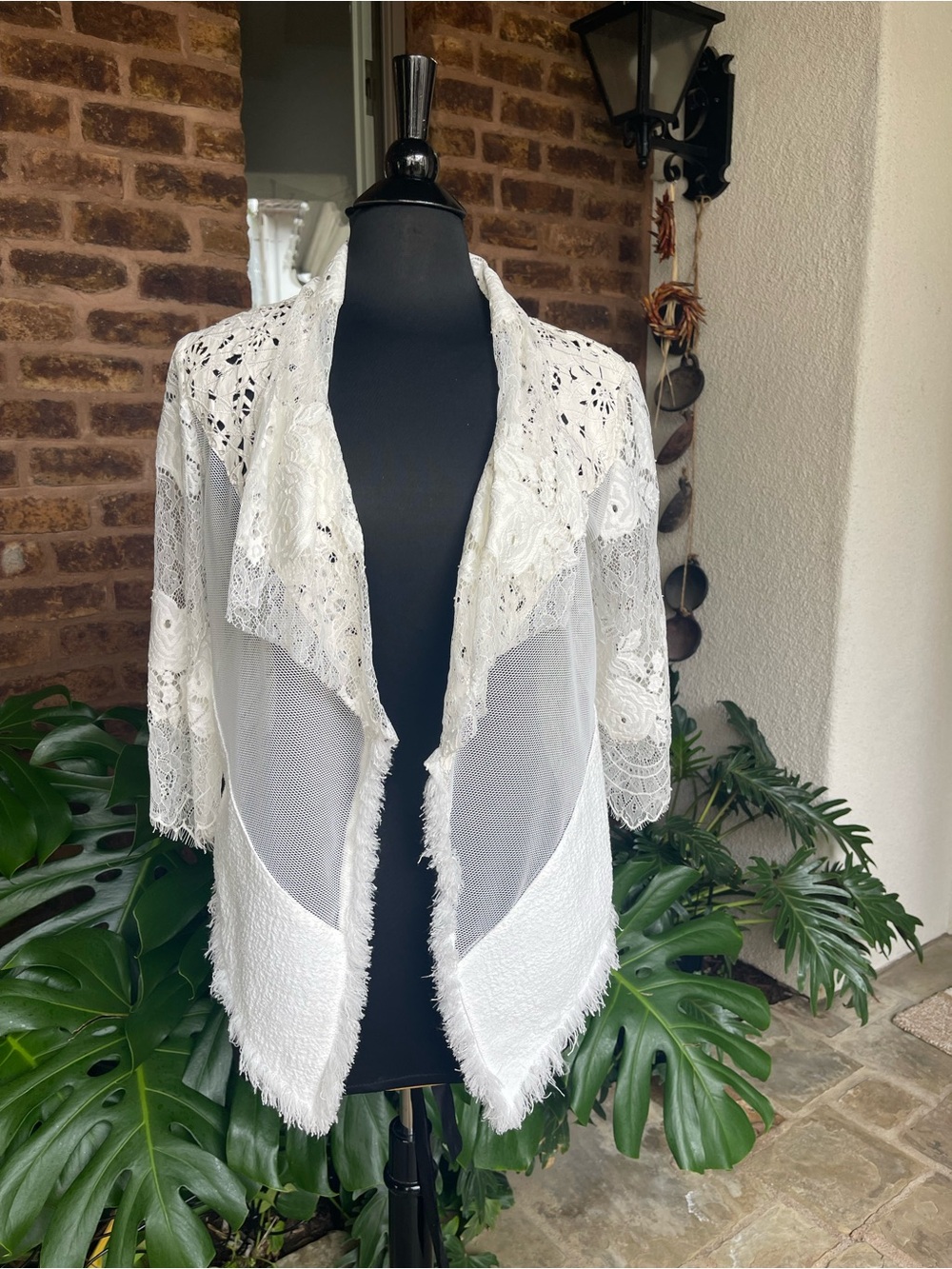 Alberto Makali White Lace & Mesh Open-Front Tunic Cardigan